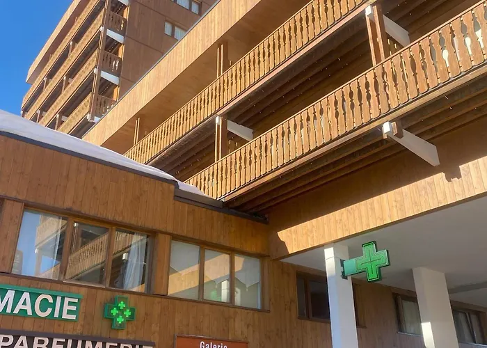 Appartement 4 Personnes Au Pied Des Pistes Avec Balcon, Cuisine équipée Et Tv - Fr-1-455-107