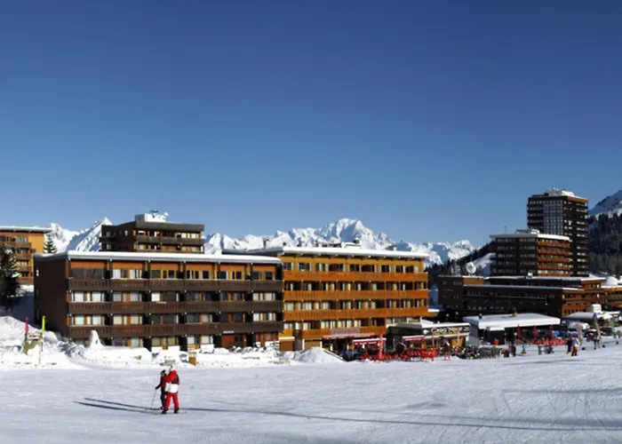 4 Personnes Au Pied Des Pistes Avec Balcon, Cuisine équipée Et Tv - Fr-1-455-107 Appartement La Plagne