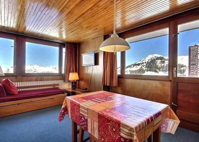 Appartement 4 Personnes Au Pied Des Pistes Avec Balcon, Cuisine équipée Et Tv - Fr-1-455-107 *